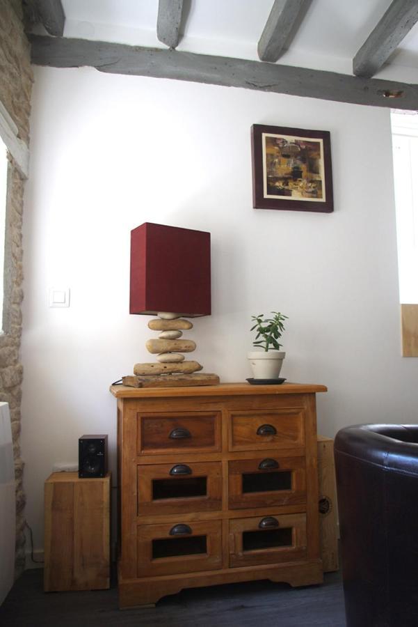 Wood Stone And Wine Apartment Beaune  Exterior photo